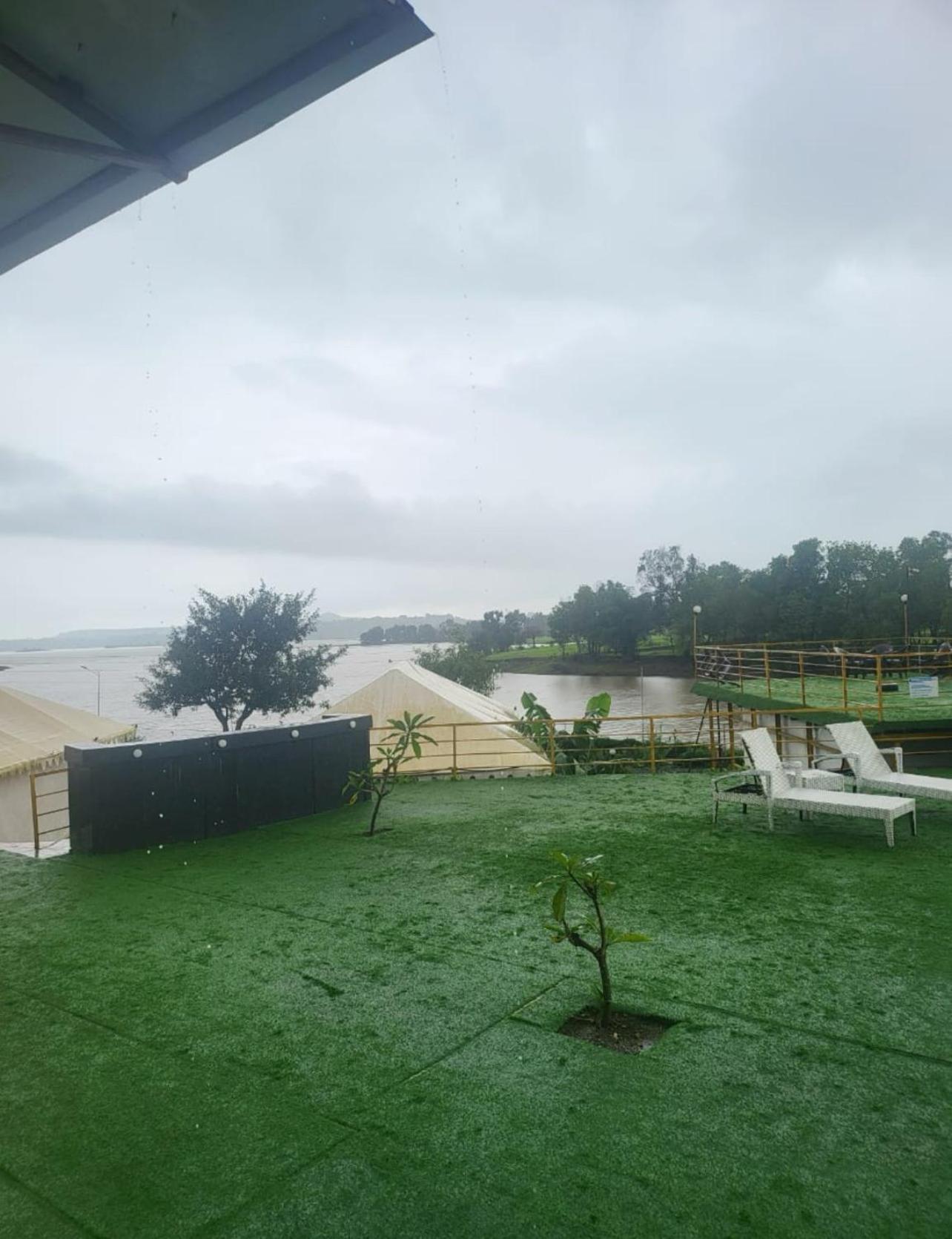Amigos Lake Resort-Igatpuri, Maharashtra Exterior photo